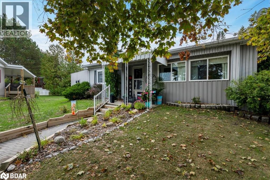 5 Broadway Avenue, Innisfil, Ontario  L9S 1M9 - Photo 1 - 40771666