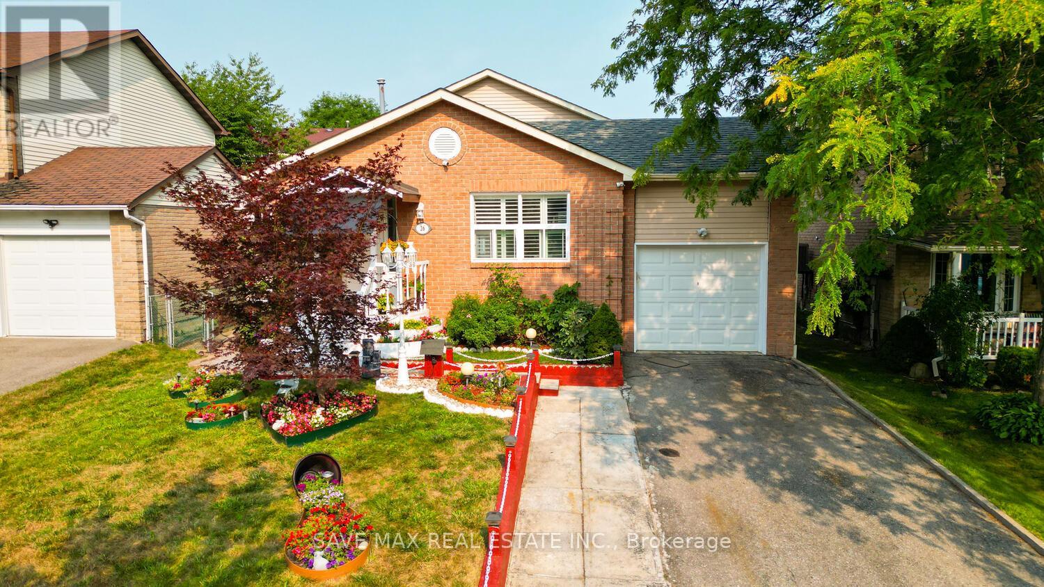 Property at 26 FAWCETT TRAIL image 1