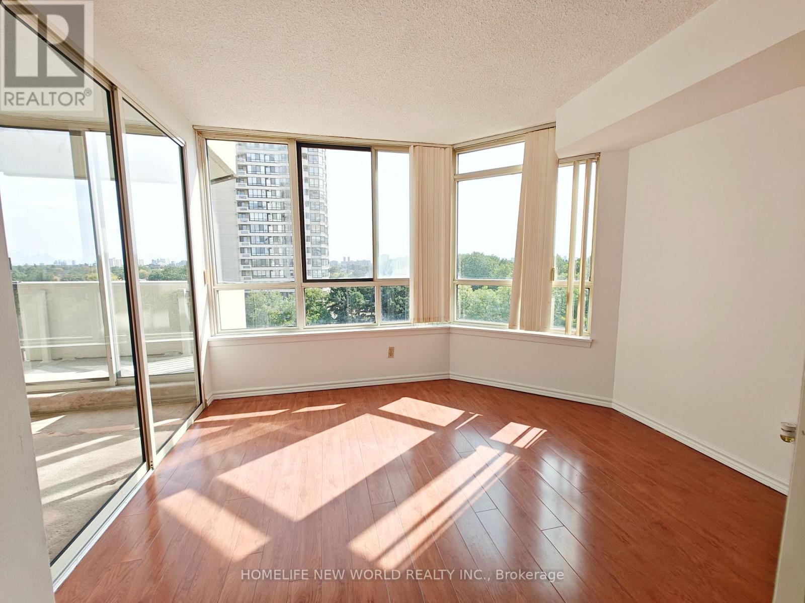 605 - 275 Bamburgh Circle, Toronto, Ontario  M1W 3X4 - Photo 3 - E12421266