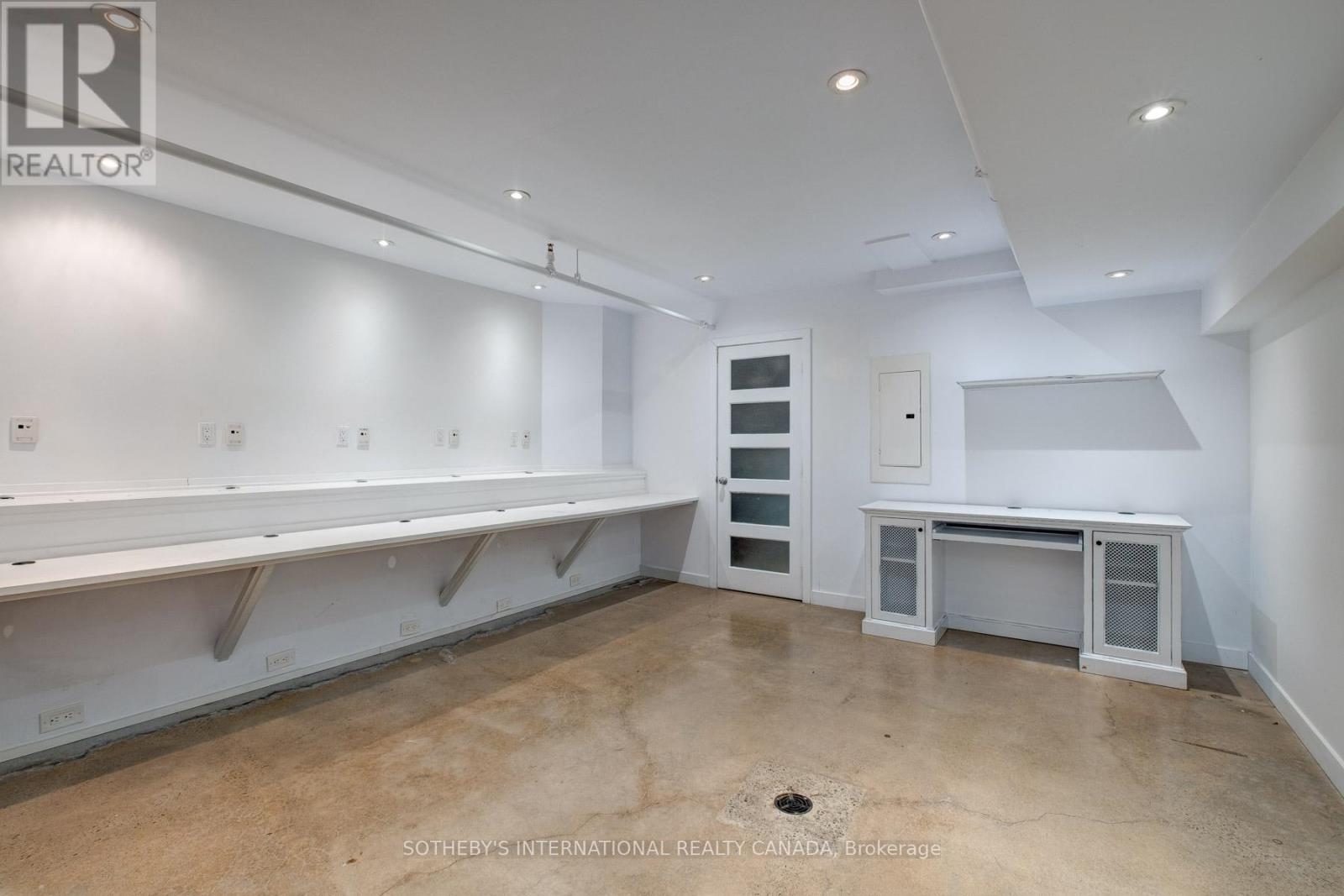 102 - 747 Queen Street E, Toronto, Ontario  M4M 1H3 - Photo 3 - E12421369