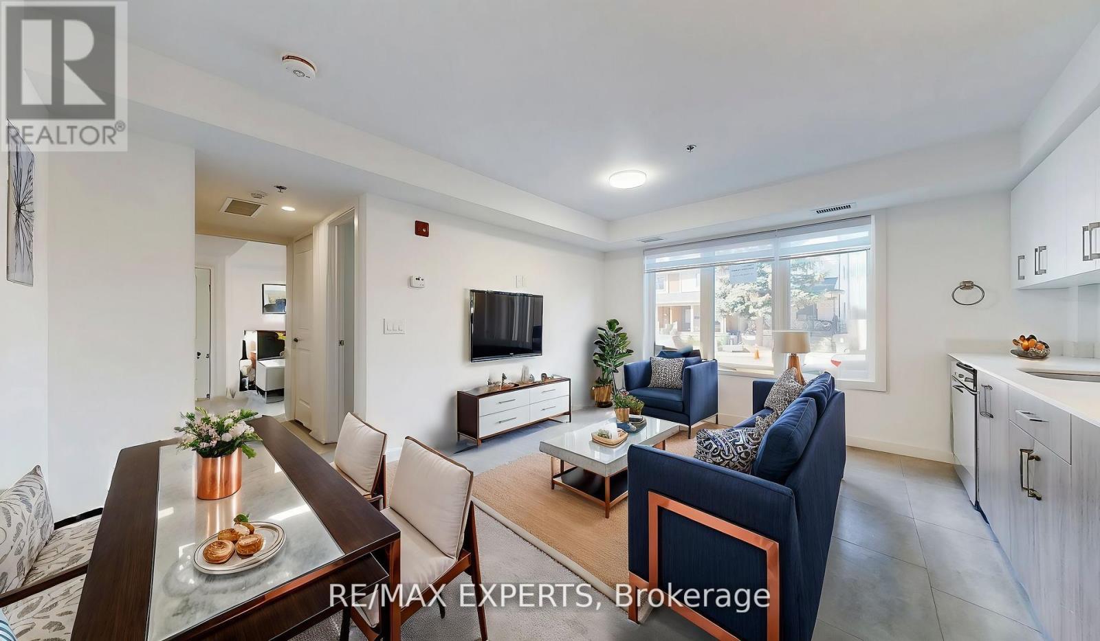 101 - 45 CONNAUGHT AVENUE, Toronto, Ontario