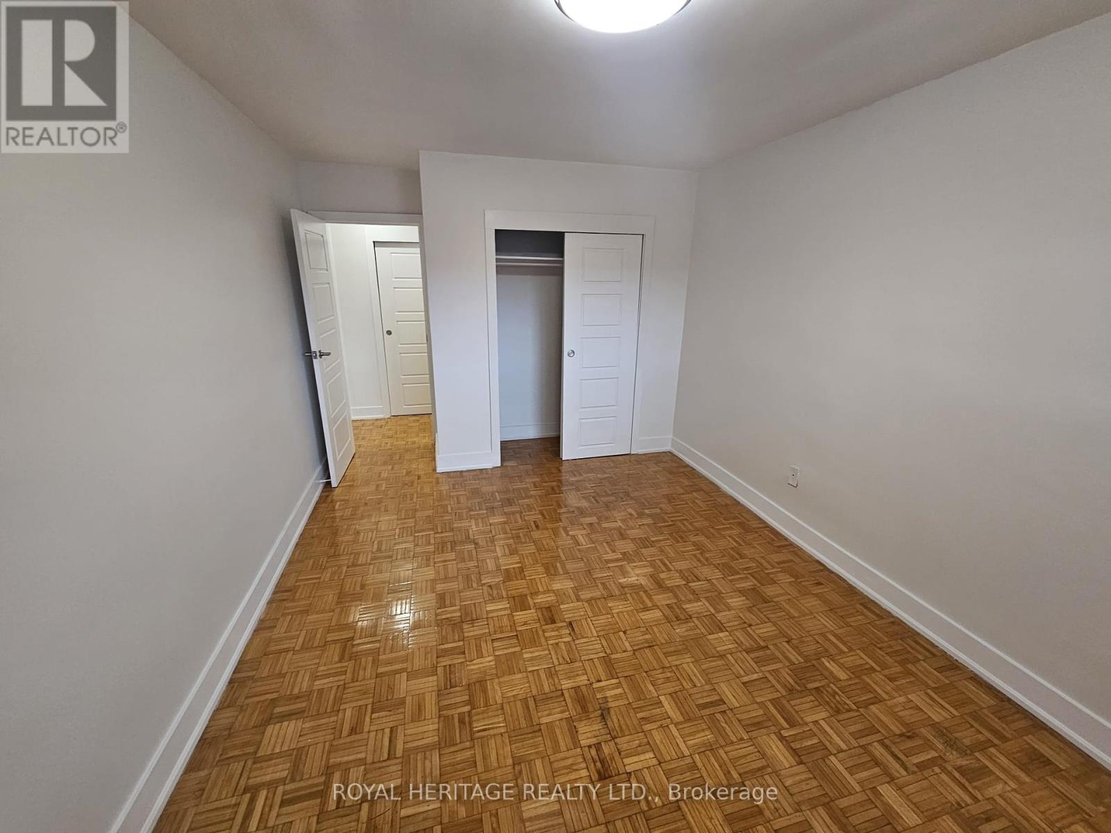 206 - 949 Simcoe Street N, Oshawa, Ontario  L1G 4W3 - Photo 4 - E12421428