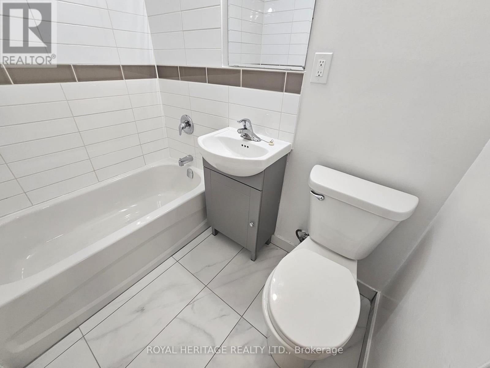 206 - 949 Simcoe Street N, Oshawa, Ontario  L1G 4W3 - Photo 8 - E12421428