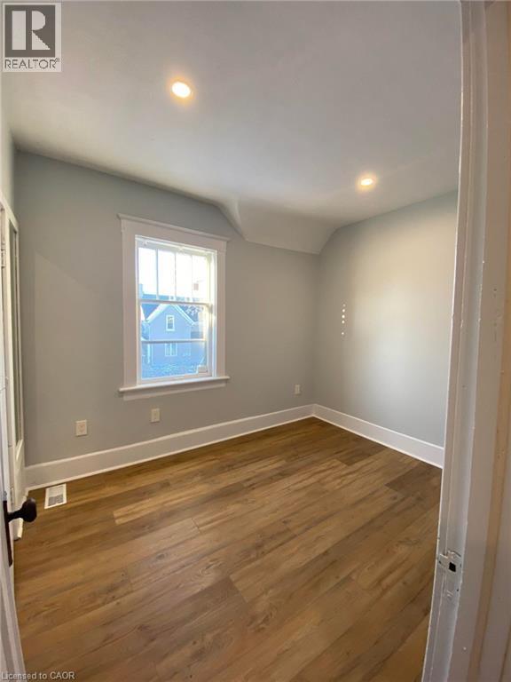 63 Cameron Street N Unit# 3, Kitchener, Ontario  N2H 3A2 - Photo 8 - 40772631