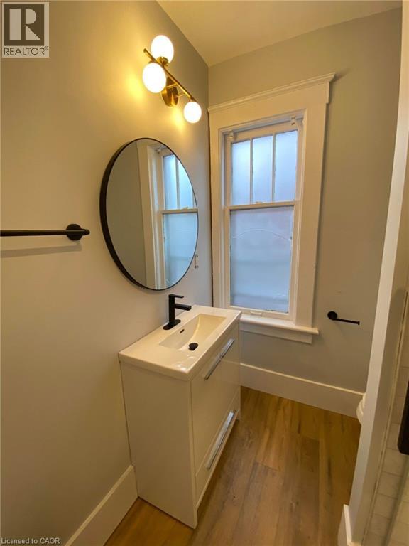 63 Cameron Street N Unit# 3, Kitchener, Ontario  N2H 3A2 - Photo 5 - 40772631