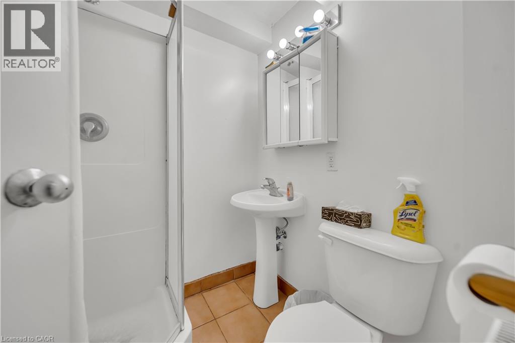 24 Columbia Street W, Waterloo, Ontario  N2L 3K3 - Photo 43 - 40772780