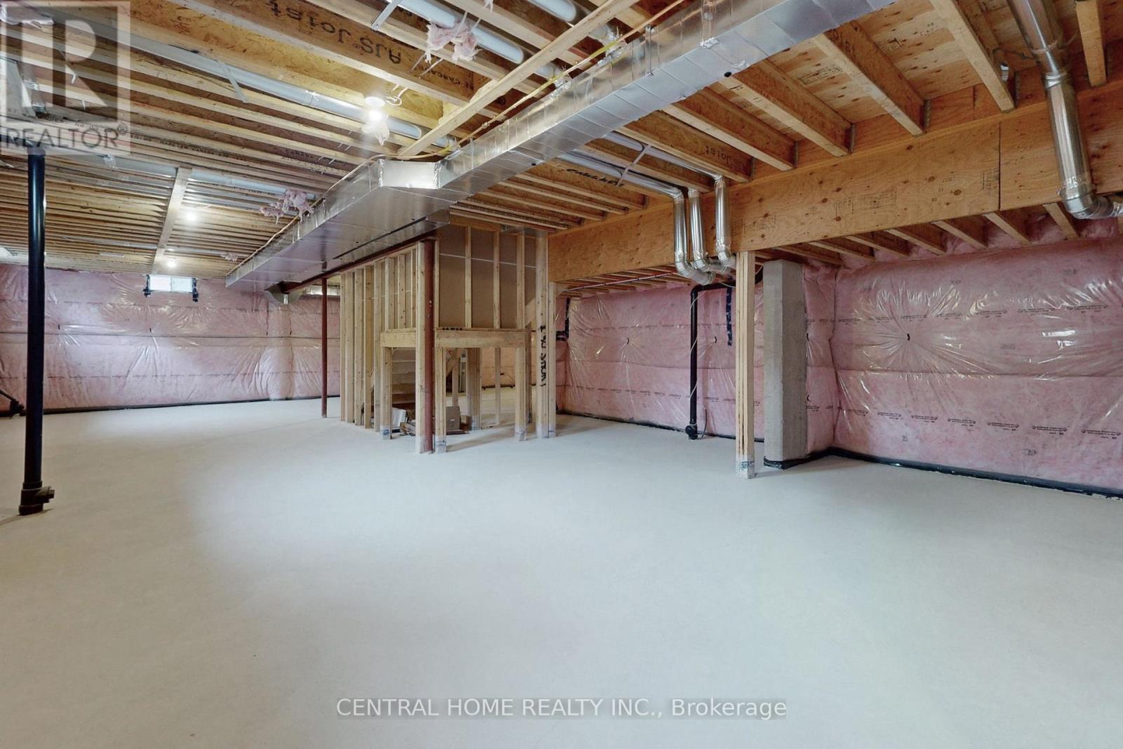 27 Upbound Court, East Gwillimbury, Ontario  L9N 0E5 - Photo 36 - N12421303