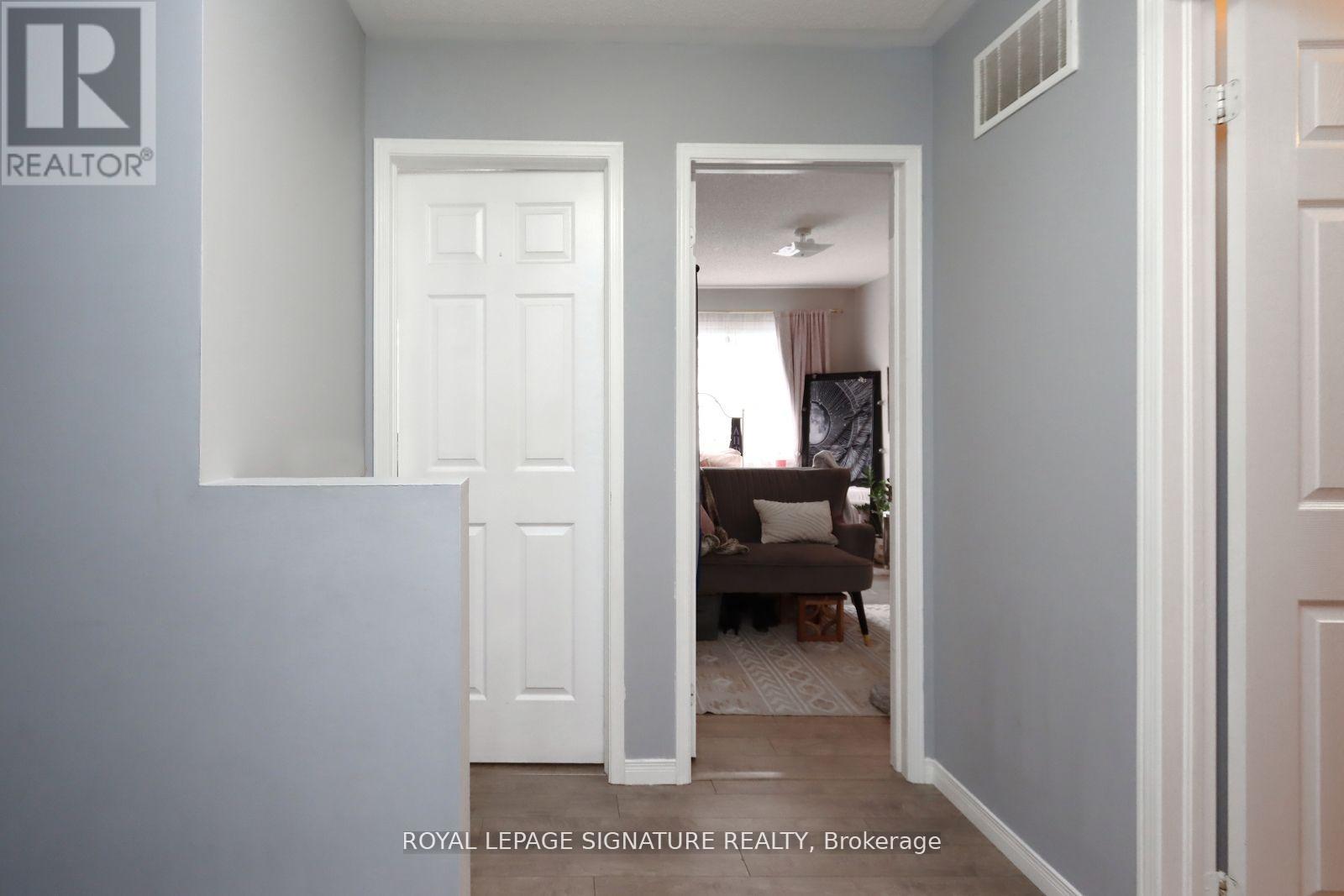 51 - 175 Stanley Street, Barrie, Ontario  L4M 0G2 - Photo 13 - S12421319