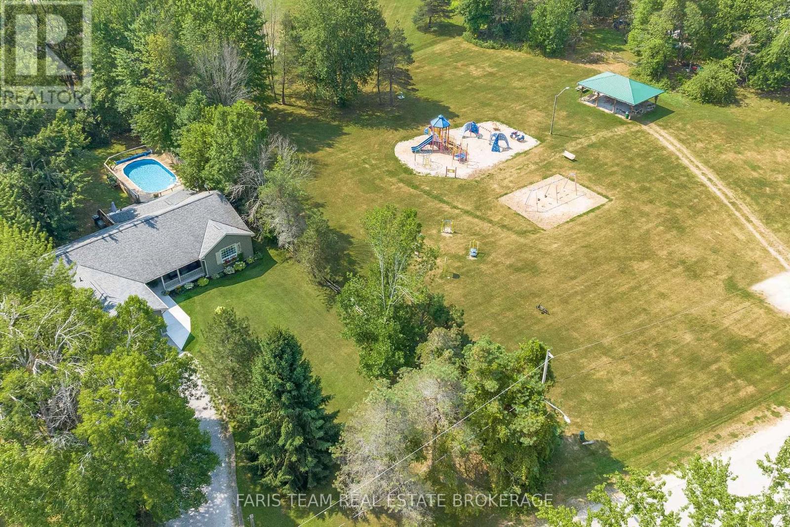 3563 Timberline Avenue, Severn, Ontario  L3V 0V8 - Photo 33 - S12421367