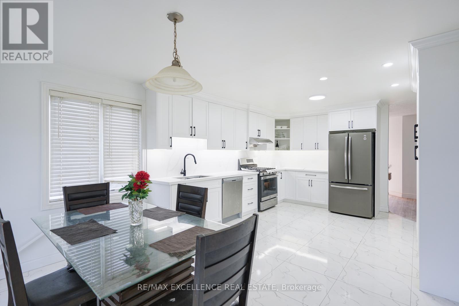 1860 Devos Drive, London North, Ontario  N5X 0G2 - Photo 6 - X12398549
