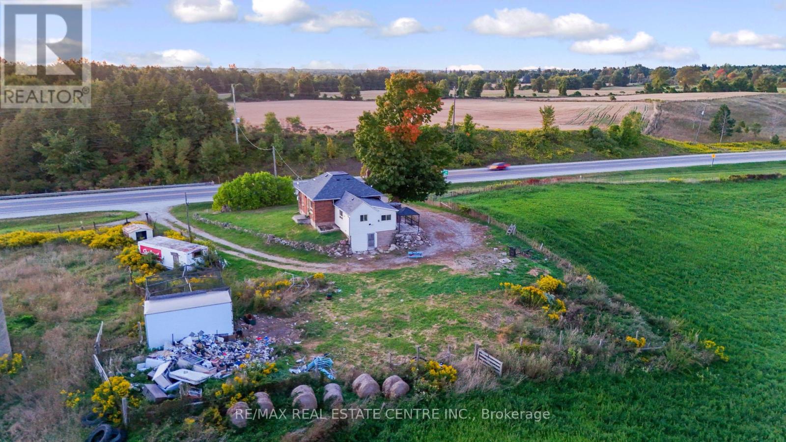 11648 Highway 7, Halton Hills (Rural Halton Hills), Ontario  L7J 2L8 - Photo 10 - W12421268
