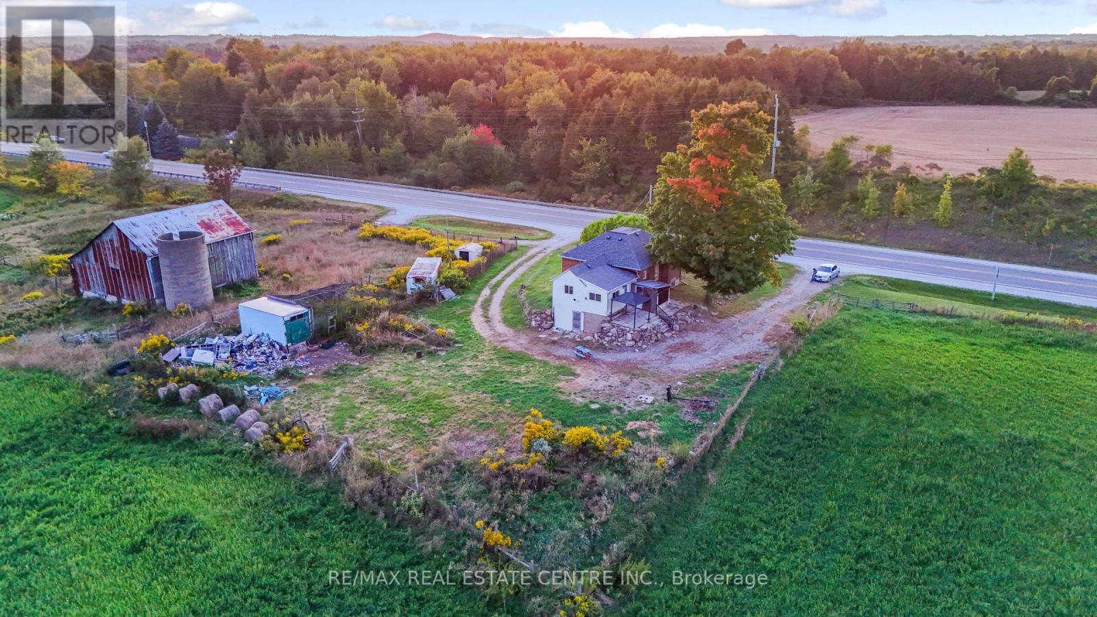 11648 Highway 7, Halton Hills (Rural Halton Hills), Ontario  L7J 2L8 - Photo 15 - W12421268