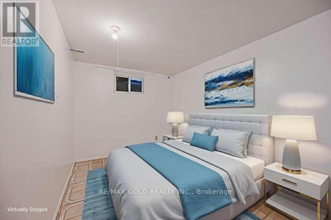 7433 Sigsbee Drive, Mississauga, Ontario  L4T 3S5 - Photo 41 - W12421276