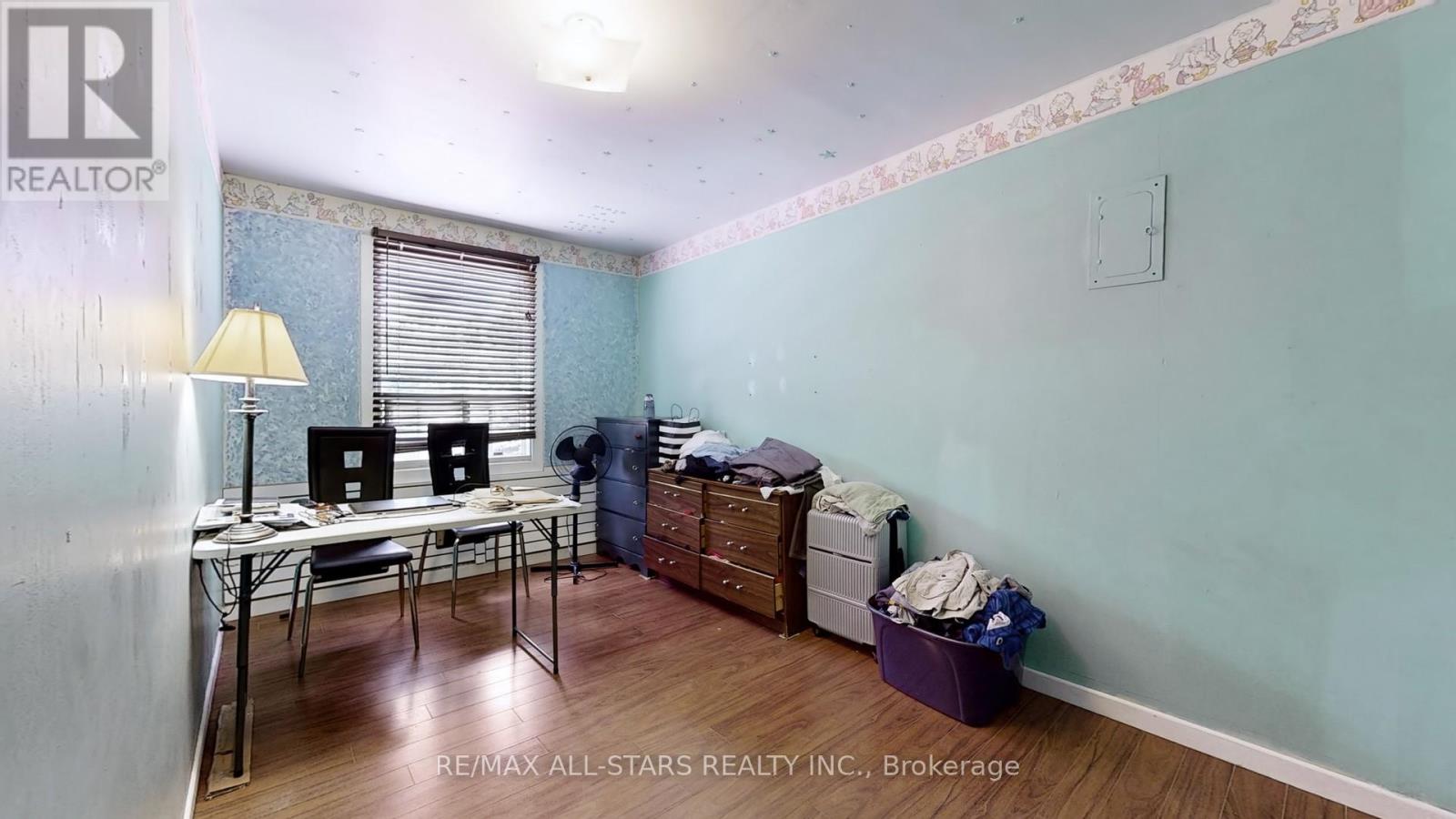 88 Elliott Street, Brampton, Ontario  L6Y 1W3 - Photo 18 - W12421352
