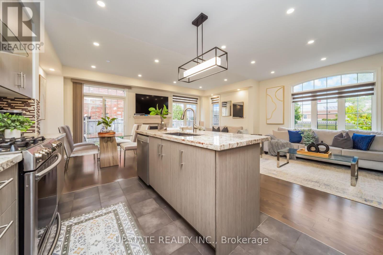 38 Rising Hill Ridge, Brampton, Ontario  L6Y 6B5 - Photo 10 - W12421360