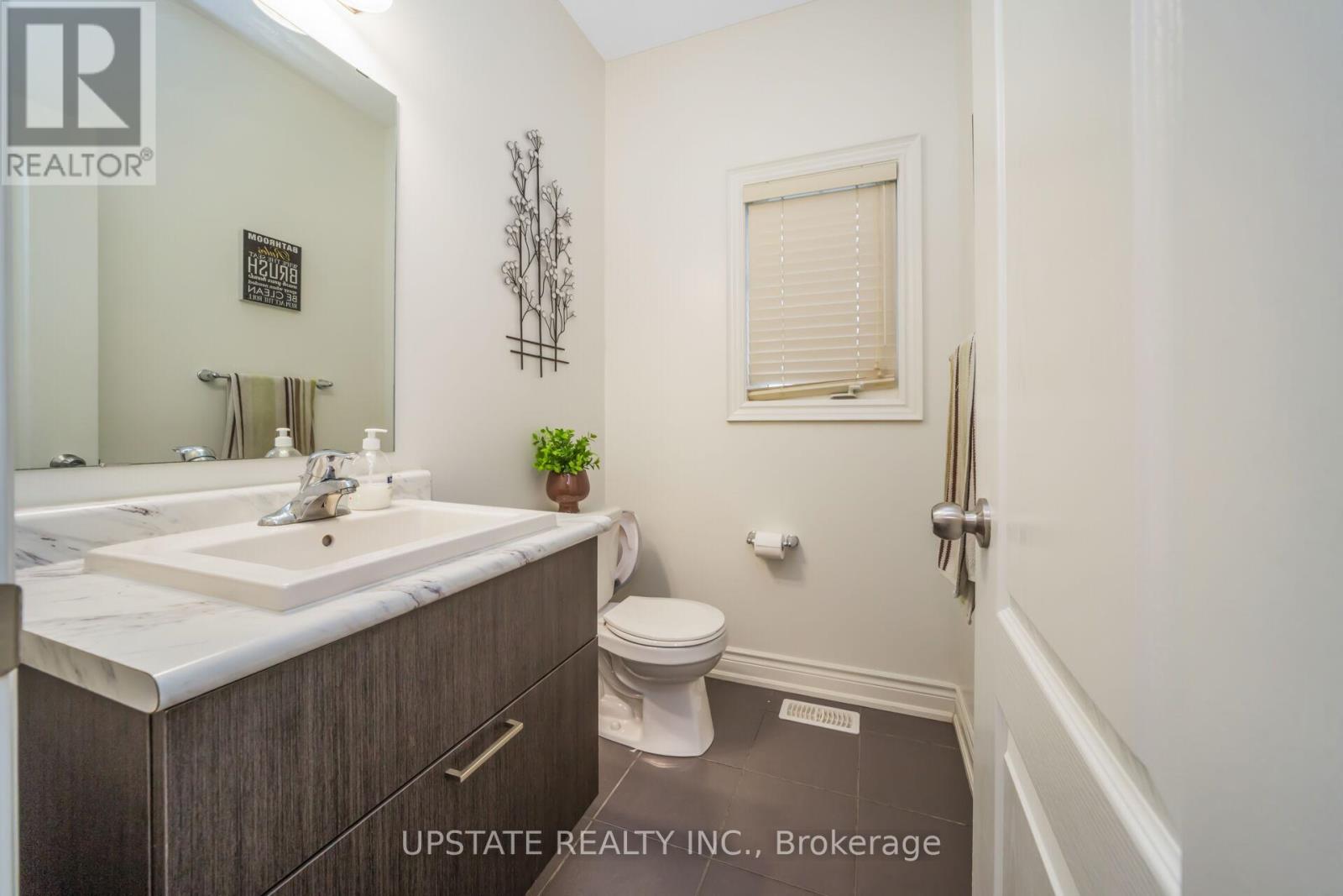 38 Rising Hill Ridge, Brampton, Ontario  L6Y 6B5 - Photo 15 - W12421360