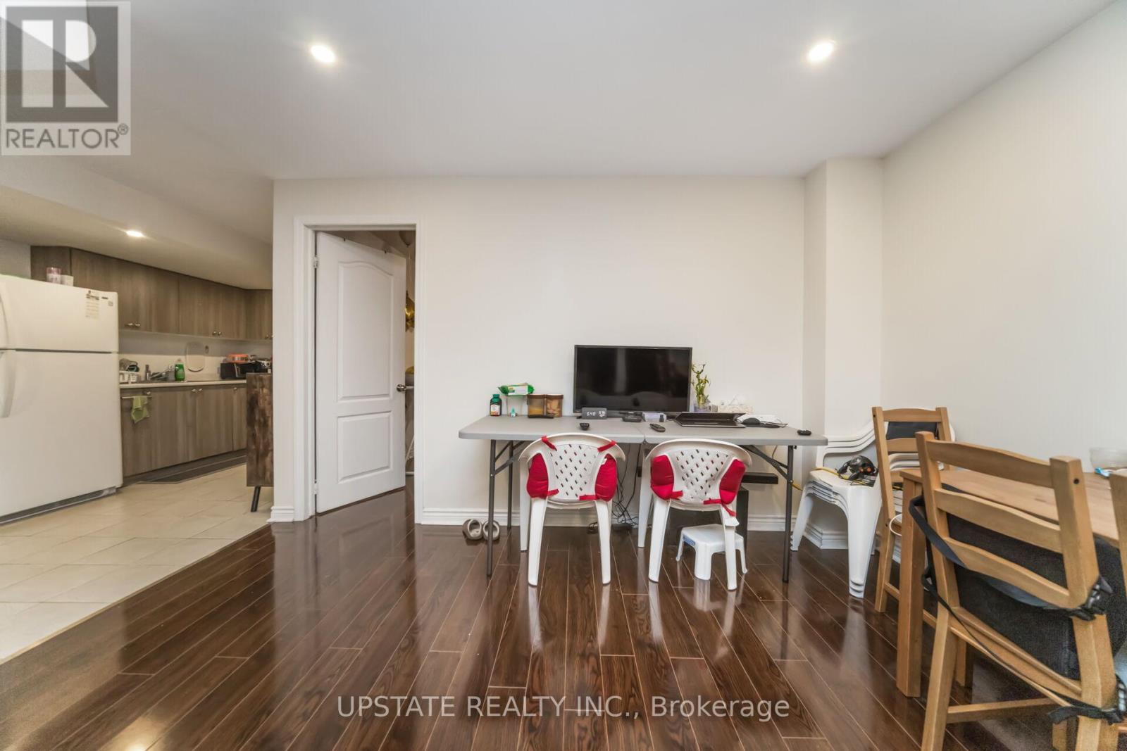 38 Rising Hill Ridge, Brampton, Ontario  L6Y 6B5 - Photo 28 - W12421360