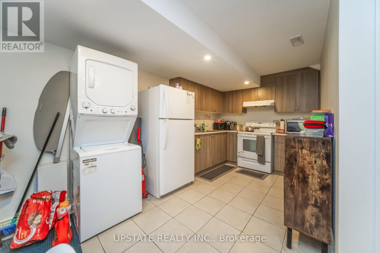 38 Rising Hill Ridge, Brampton, Ontario  L6Y 6B5 - Photo 31 - W12421360