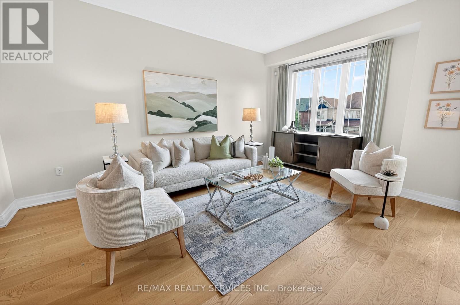 7 Alnwick Avenue, Caledon, Ontario  L7C 3P5 - Photo 9 - W12421379