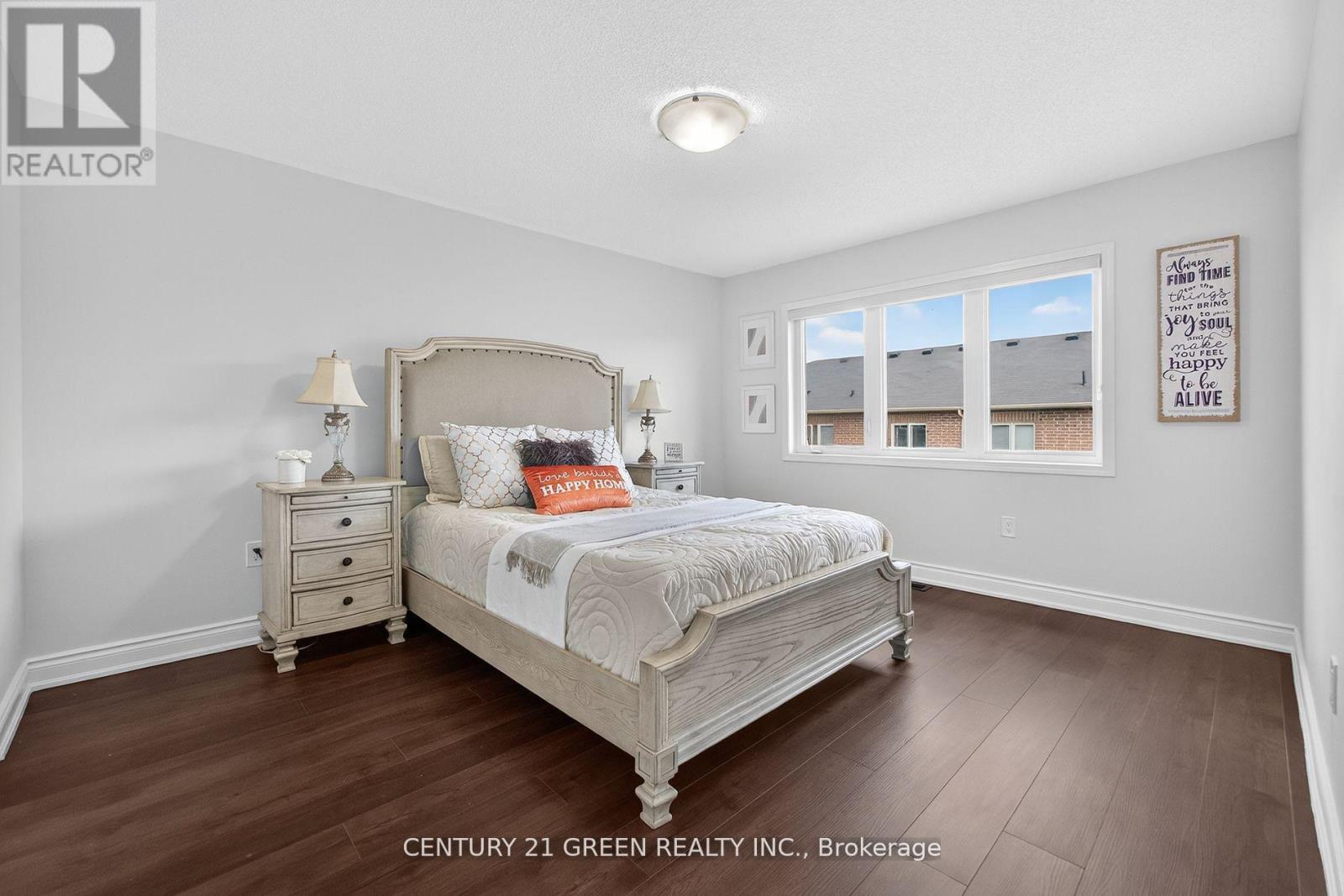 118 Bond Head Court, Milton, Ontario  L9T 7K6 - Photo 24 - W12421394