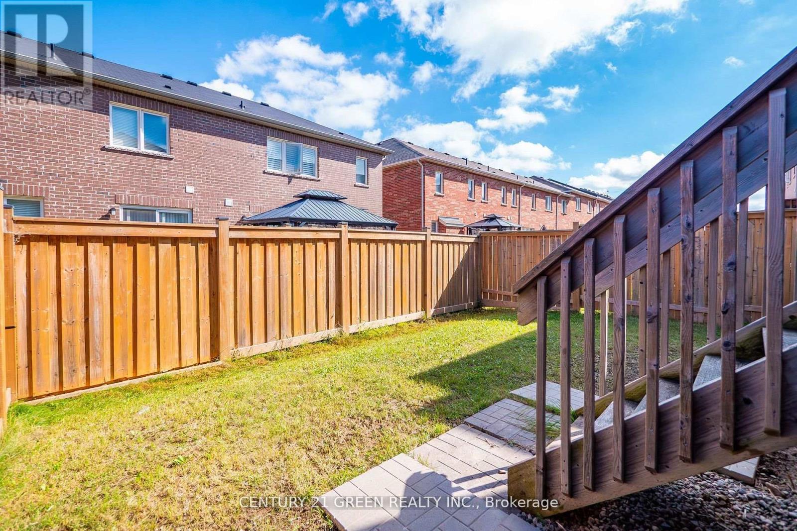 118 Bond Head Court, Milton, Ontario  L9T 7K6 - Photo 38 - W12421394