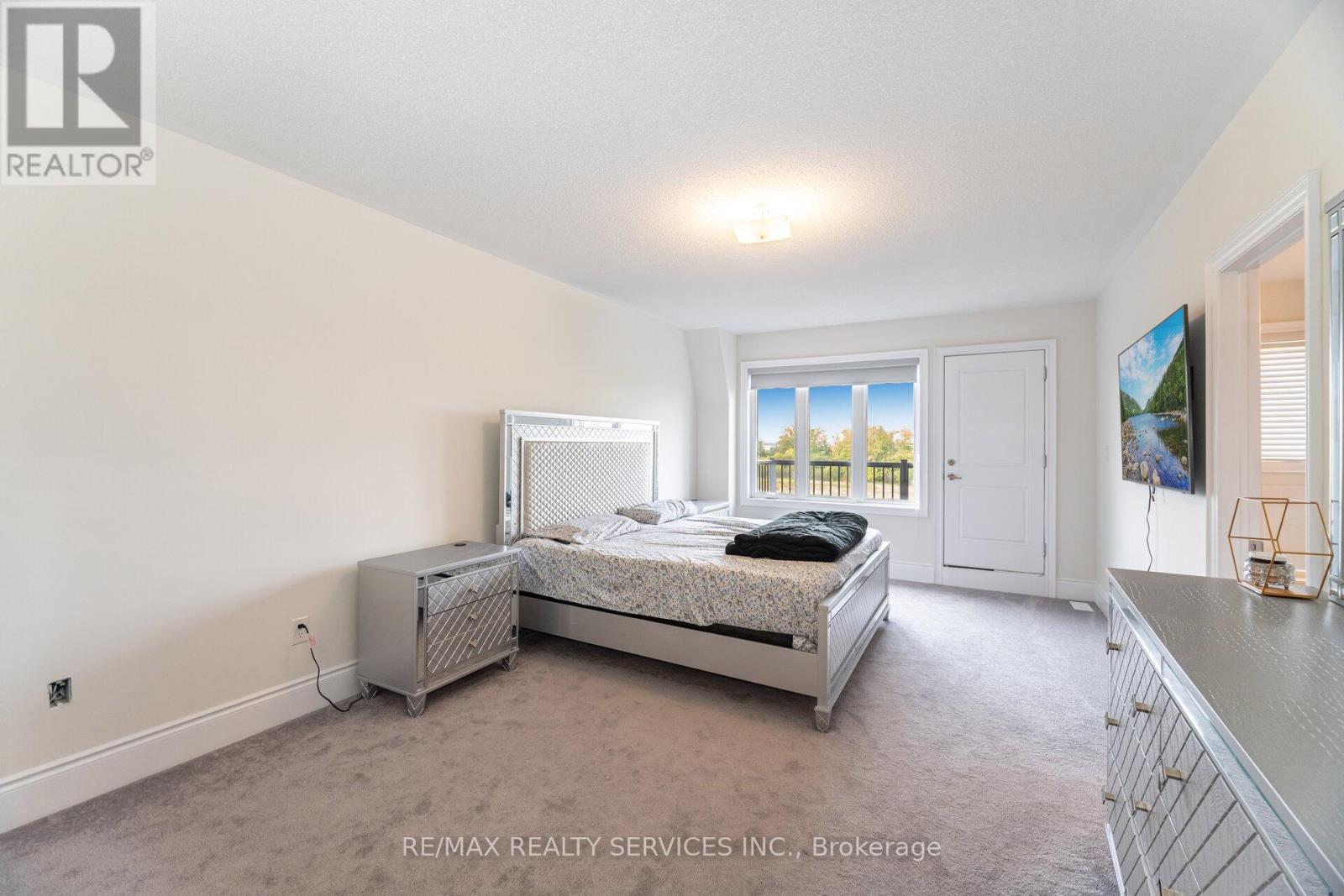 38 Foxsparrow Road, Brampton, Ontario  L6V 3P5 - Photo 28 - W12421397