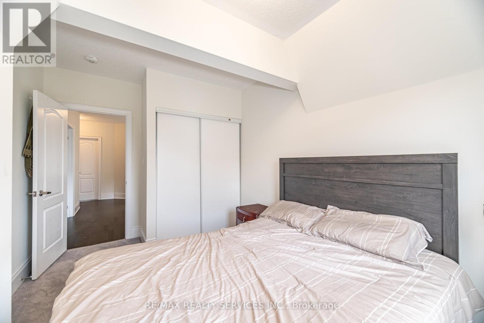 38 Foxsparrow Road, Brampton, Ontario  L6V 3P5 - Photo 39 - W12421397