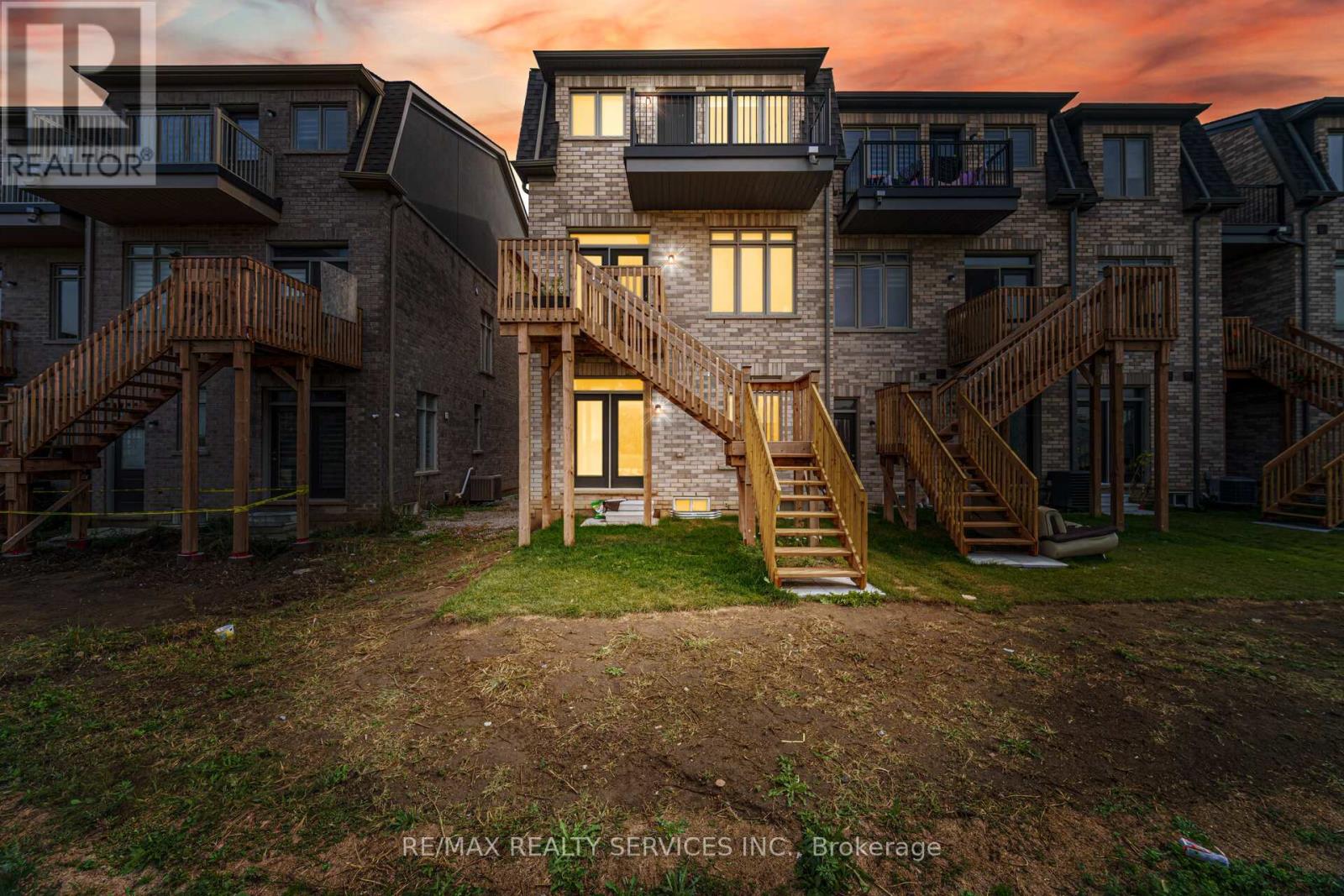 38 Foxsparrow Road, Brampton, Ontario  L6V 3P5 - Photo 45 - W12421397
