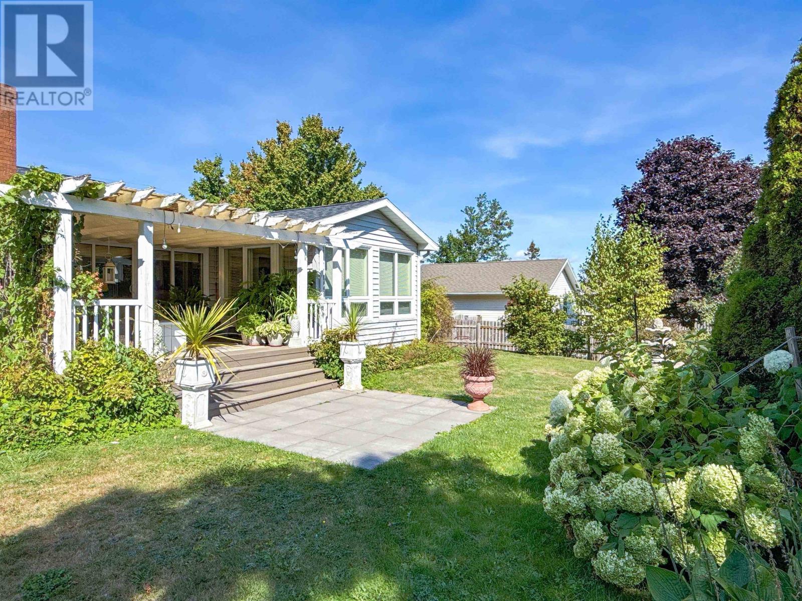 12 Westhill Drive, Charlottetown, Prince Edward Island  C1E 1N8 - Photo 46 - 202524094