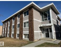 #102 12223 82 ST NW Elmwood Park