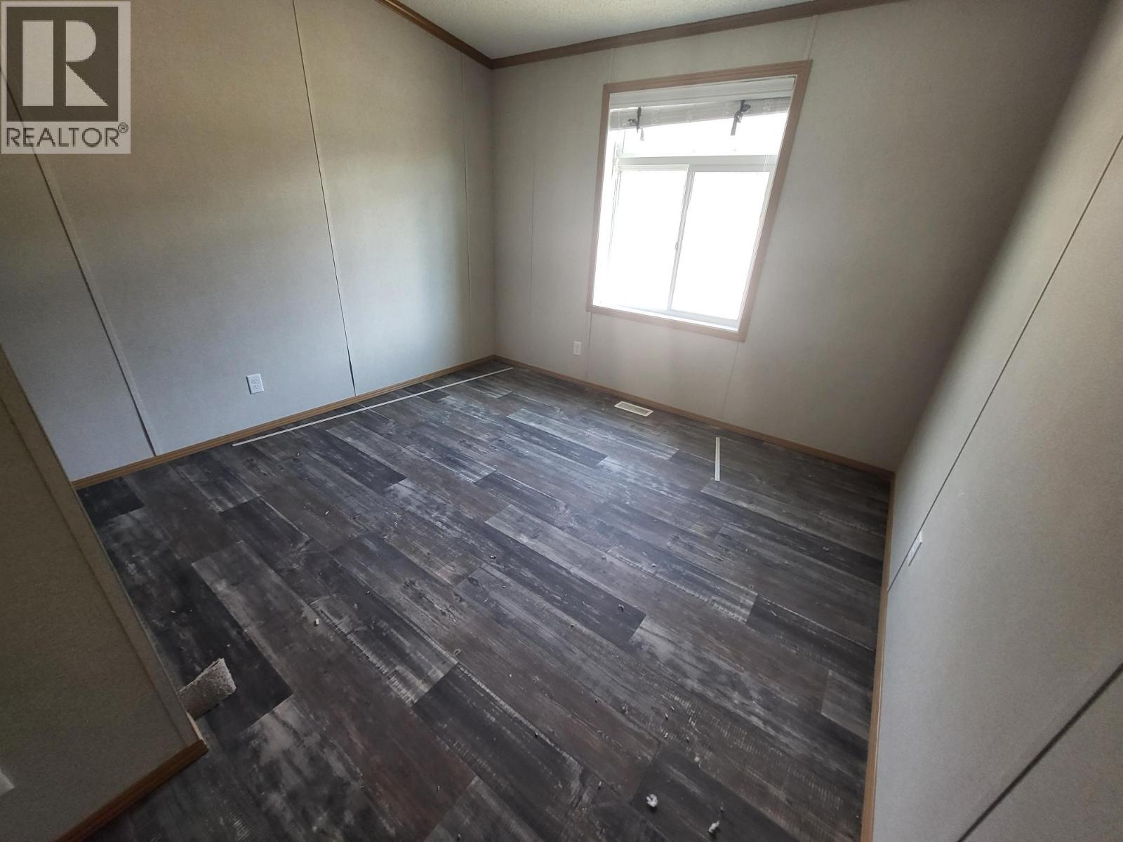 29 Wilderness Heights Drive, Elkford, British Columbia  V0B 1H0 - Photo 15 - 2479661