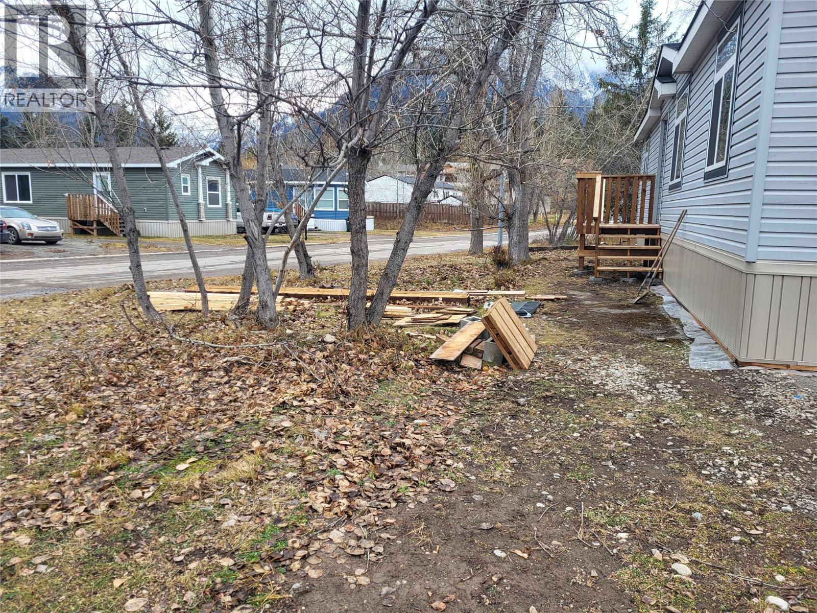 29 Wilderness Heights Drive, Elkford, British Columbia  V0B 1H0 - Photo 21 - 2479661