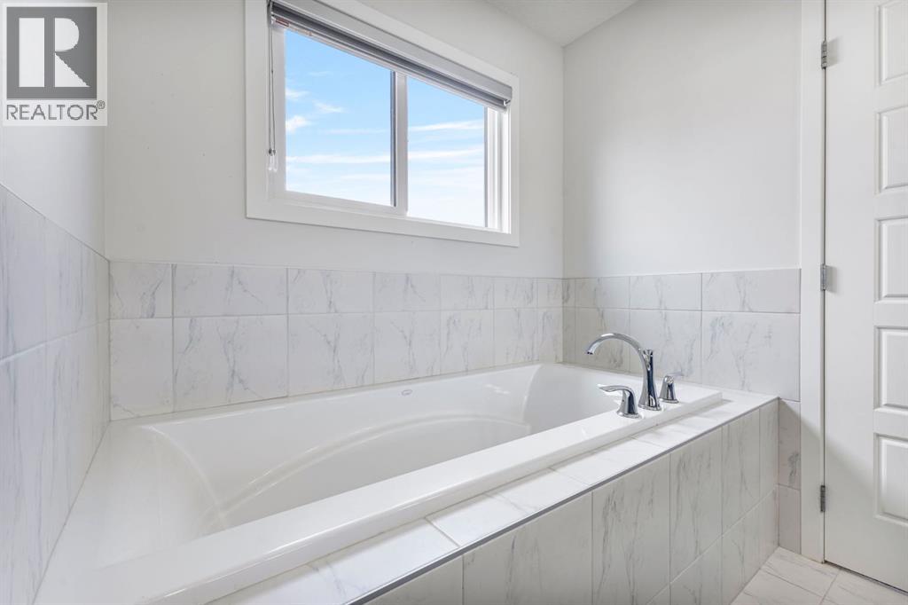 38 Seton Parade Se, Calgary, Alberta  T3M 3C6 - Photo 28 - A2254120
