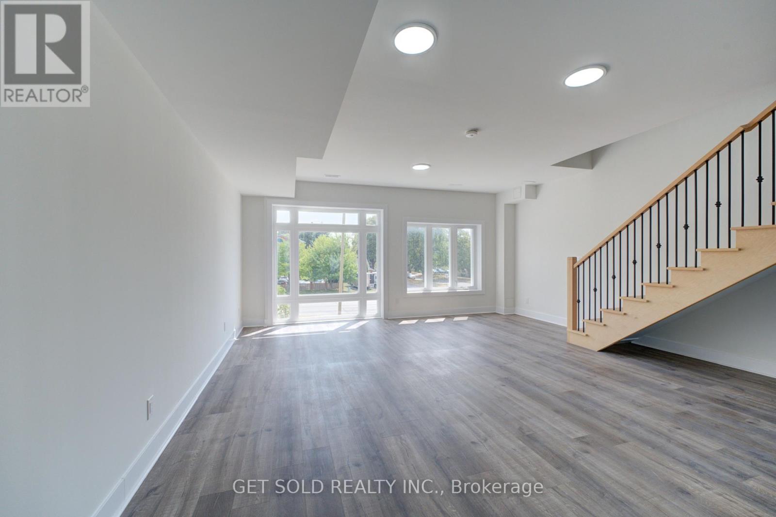 12 - 6701 Thorold Stone Road, Niagara Falls, Ontario  L2J 1B3 - Photo 10 - X12421263