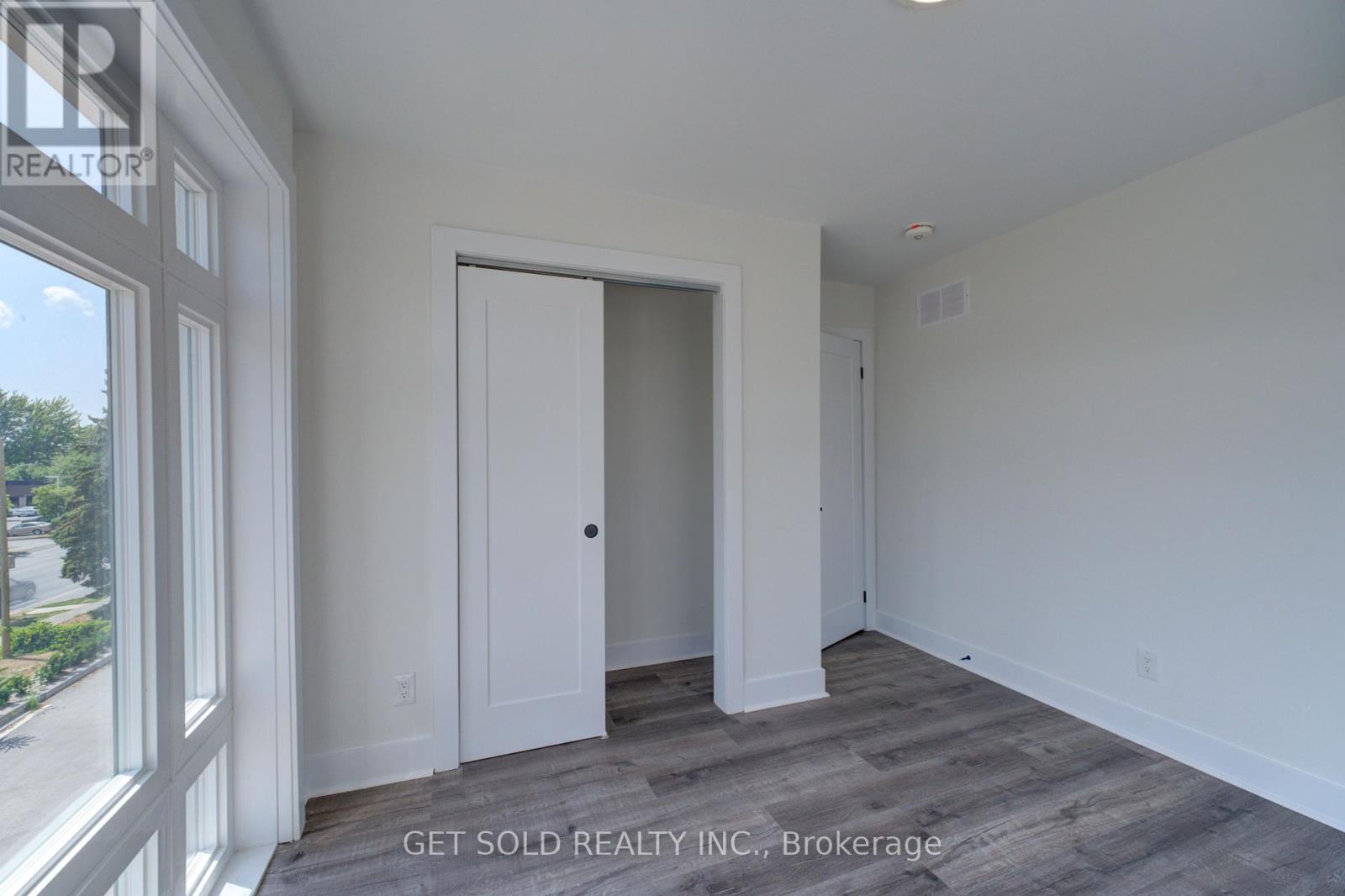 12 - 6701 Thorold Stone Road, Niagara Falls, Ontario  L2J 1B3 - Photo 23 - X12421263