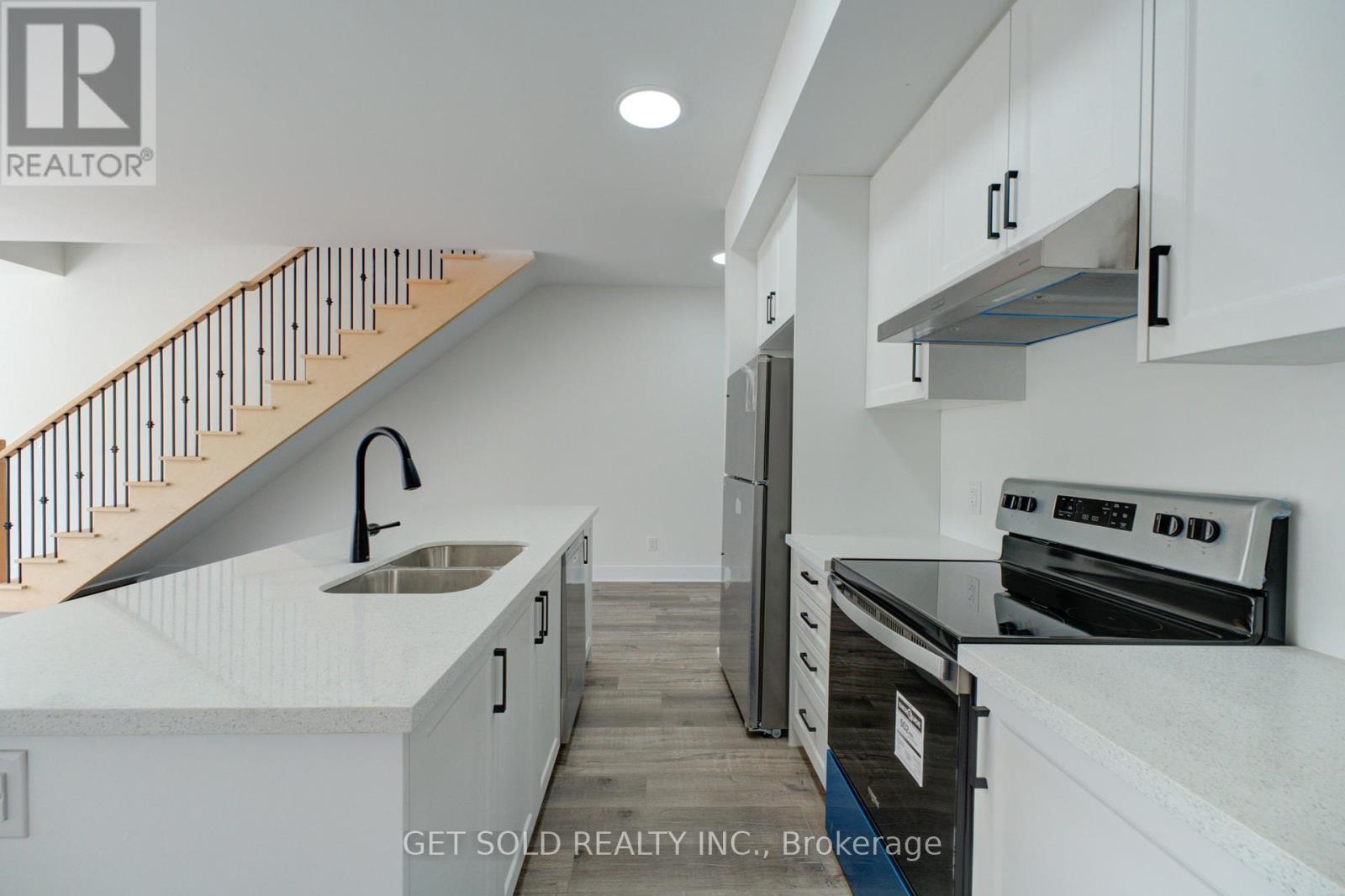 12 - 6701 Thorold Stone Road, Niagara Falls, Ontario  L2J 1B3 - Photo 9 - X12421263