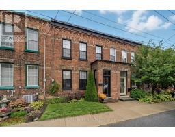 11 BRAMLEY STREET N