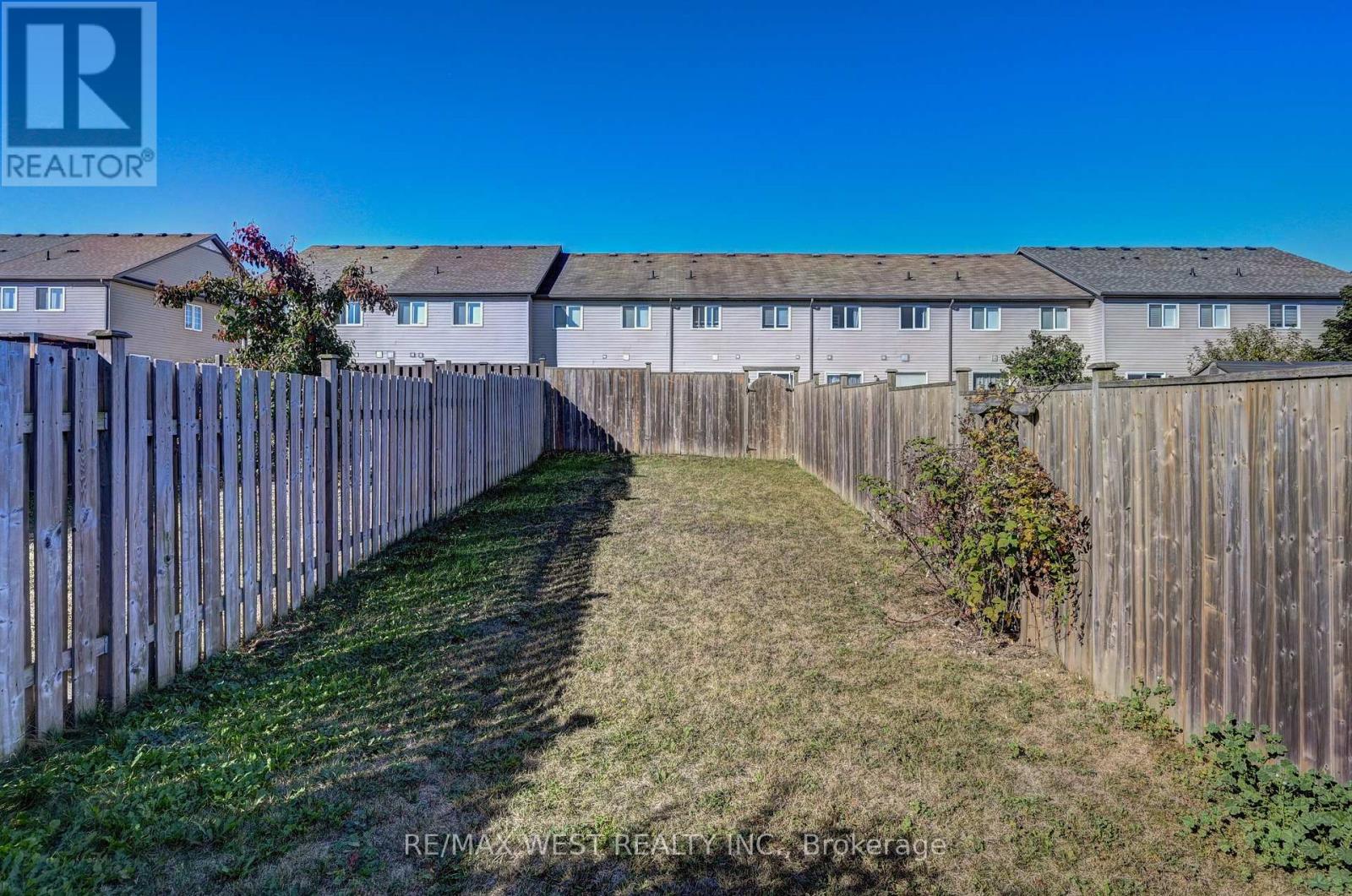 21 Machado Street, Kitchener, Ontario  N2R 0C1 - Photo 42 - X12421277