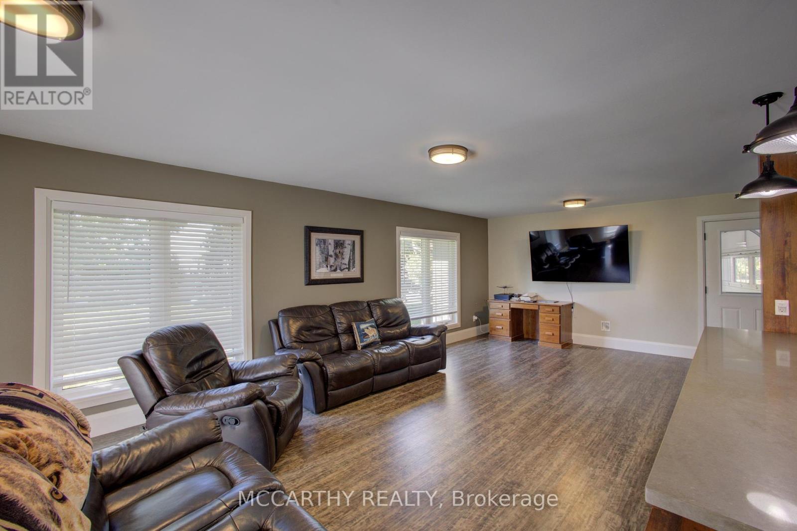582335 County Road 17 Street, Melancthon, Ontario  L9V 2L6 - Photo 12 - X12421294