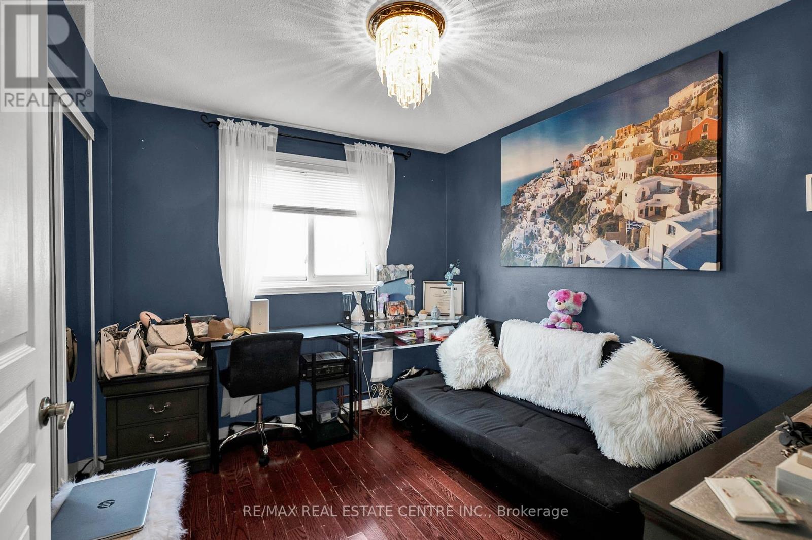 52 Dawn Crescent, Cambridge, Ontario  N3C 4A9 - Photo 24 - X12421308