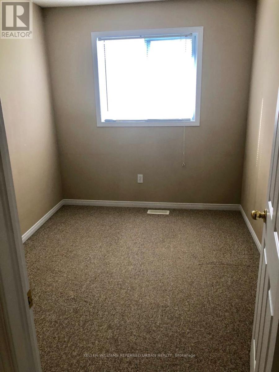 40 - 780 Fanshawe Park Road, London North, Ontario  N5X 1L5 - Photo 5 - X12421333