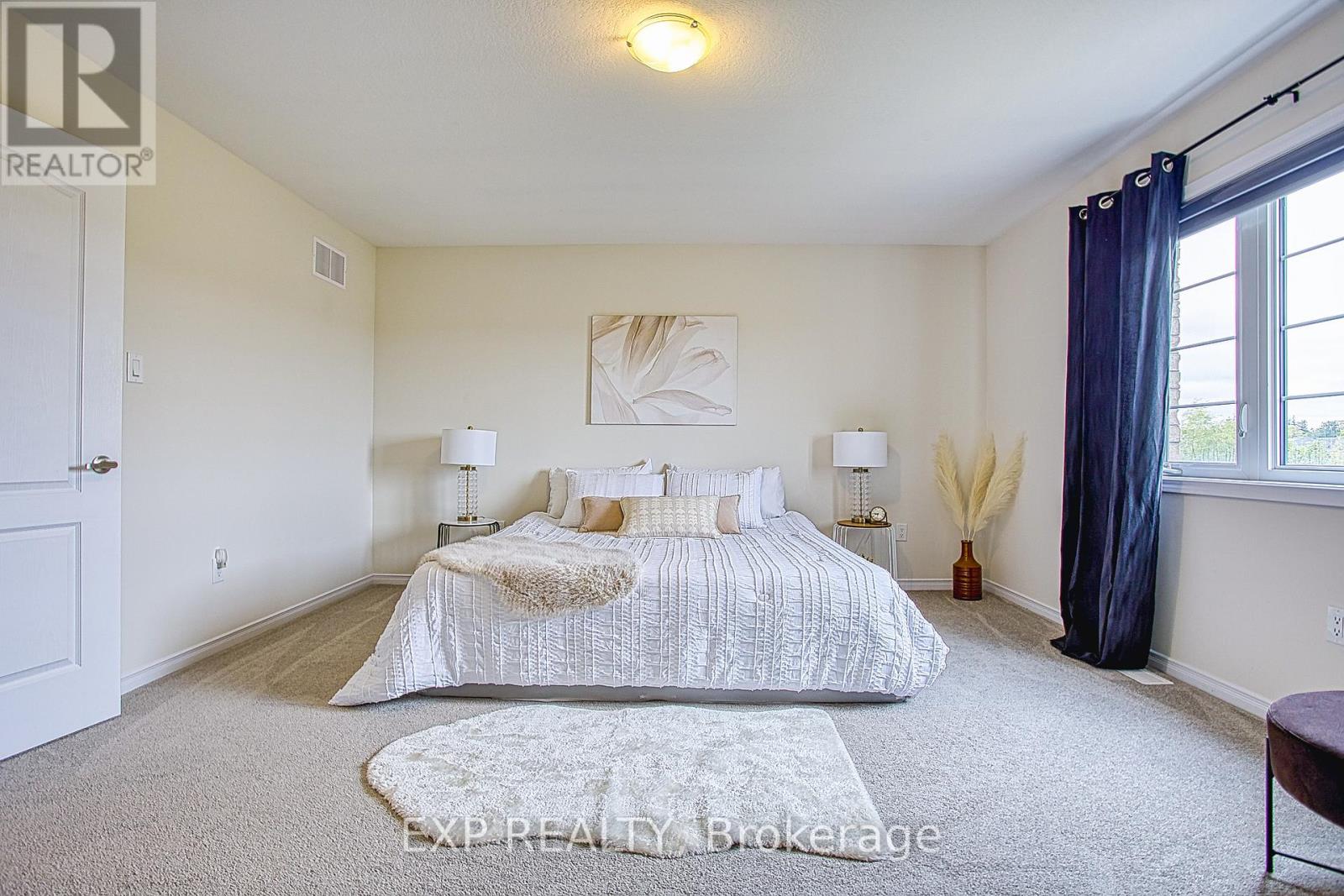 12 Midhurst Heights, Hamilton, Ontario  L8J 0K9 - Photo 23 - X12421341
