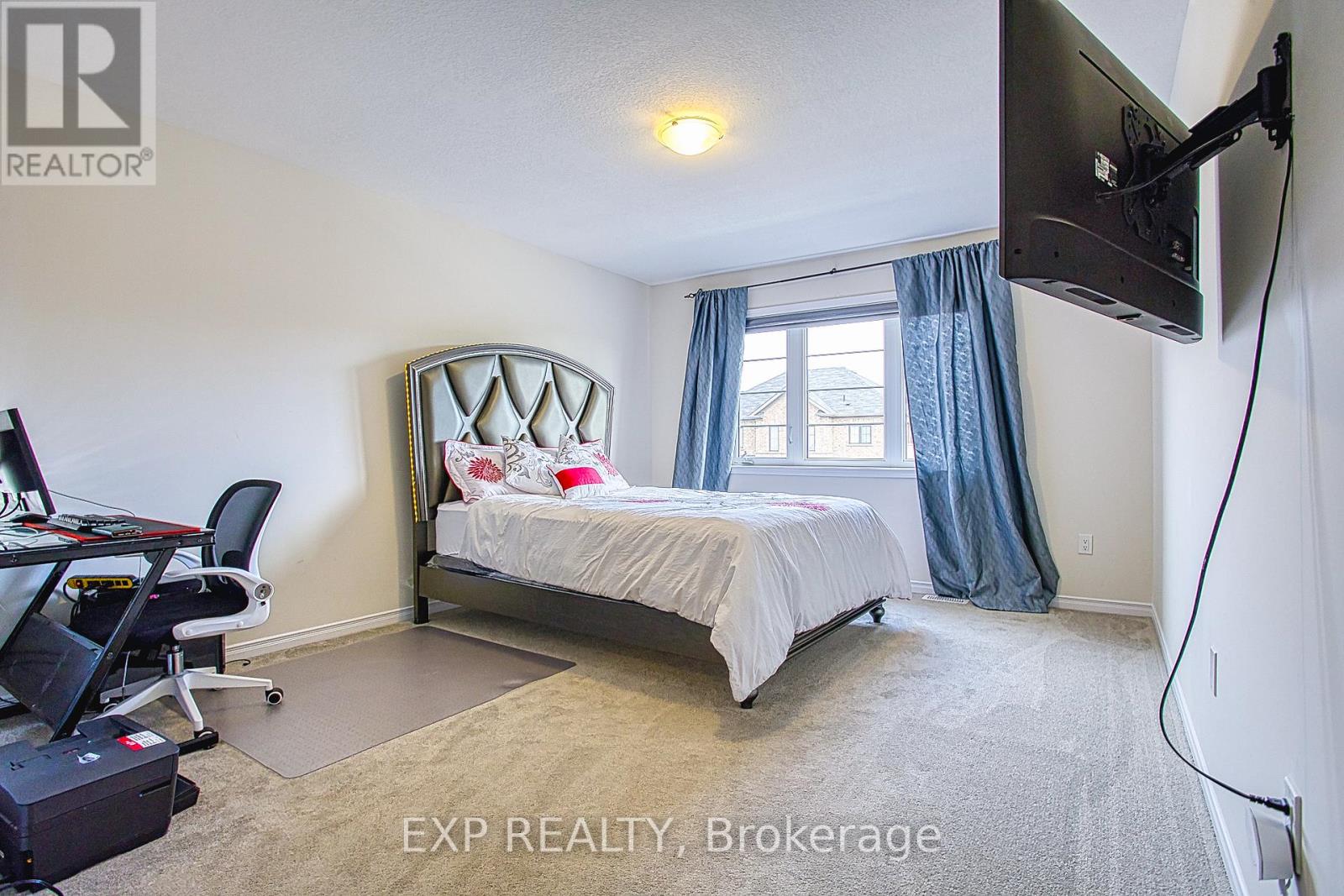 12 Midhurst Heights, Hamilton, Ontario  L8J 0K9 - Photo 29 - X12421341