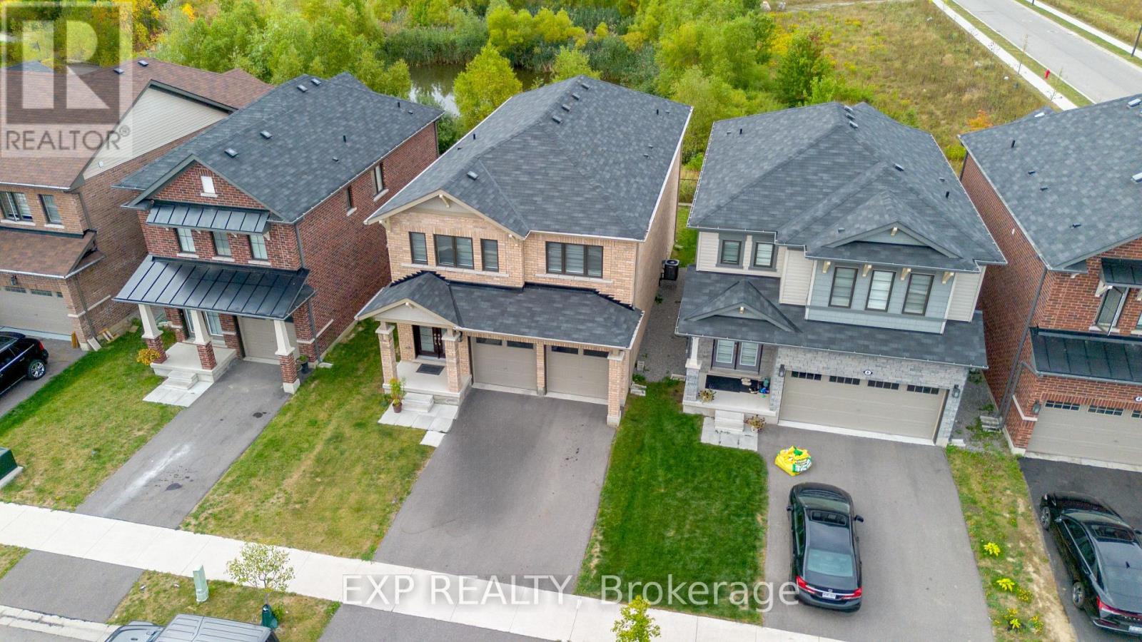 12 Midhurst Heights, Hamilton, Ontario  L8J 0K9 - Photo 3 - X12421341