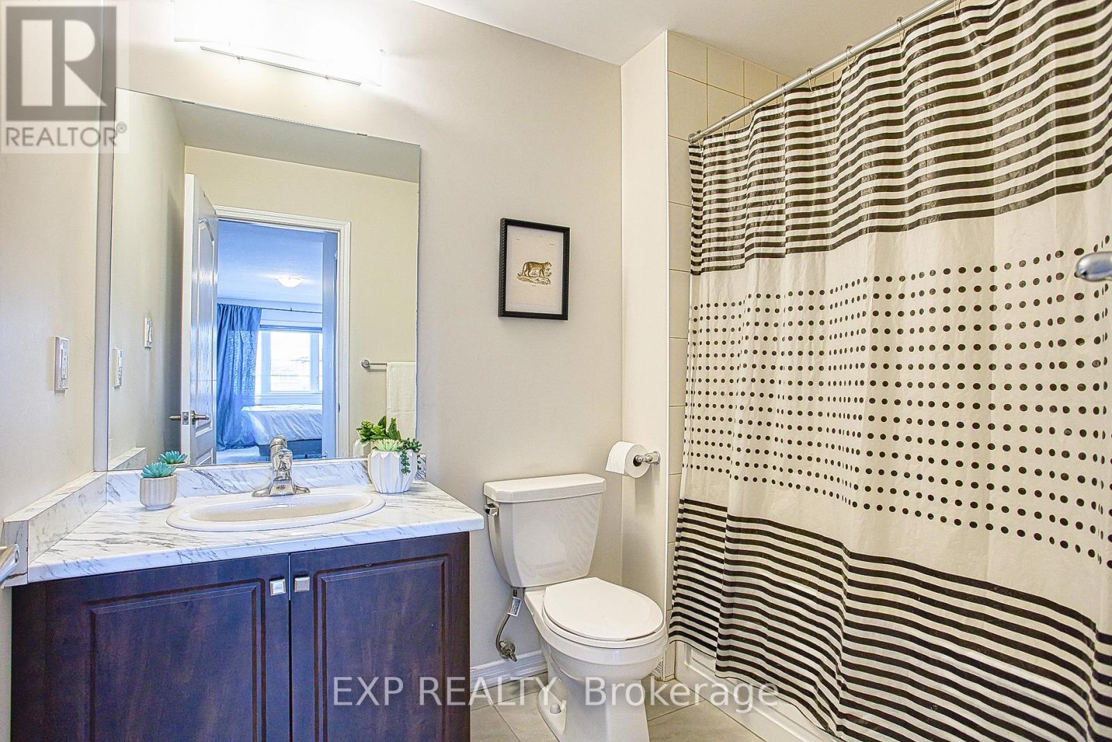 12 Midhurst Heights, Hamilton, Ontario  L8J 0K9 - Photo 30 - X12421341