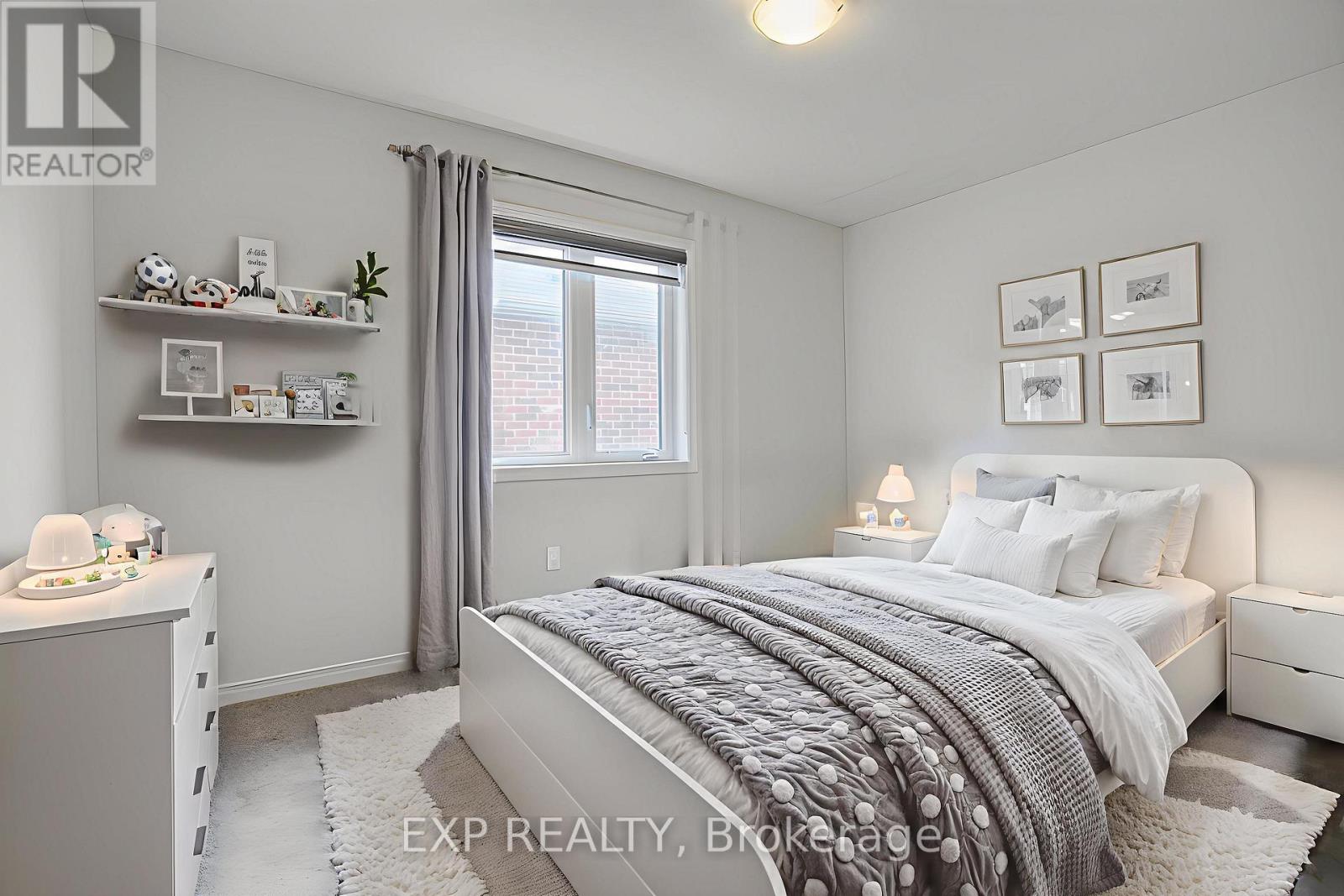 12 Midhurst Heights, Hamilton, Ontario  L8J 0K9 - Photo 32 - X12421341