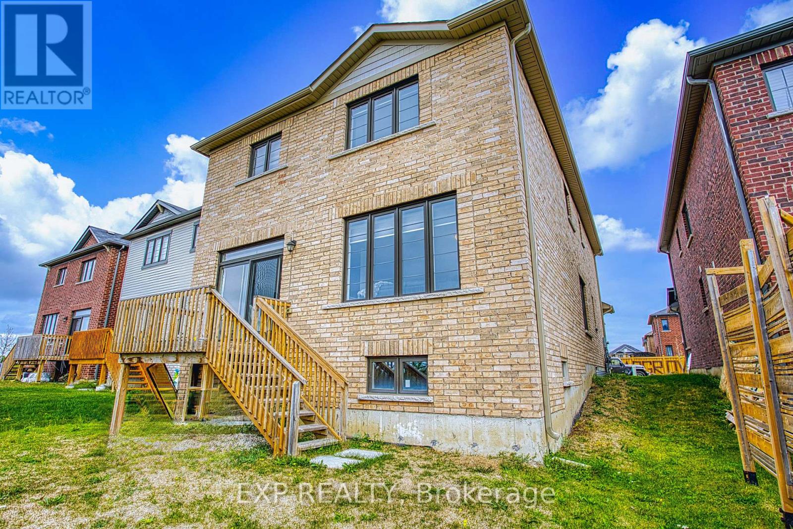 12 Midhurst Heights, Hamilton, Ontario  L8J 0K9 - Photo 35 - X12421341
