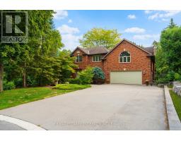373 BROOKVIEW COURT, Hamilton, Ontario