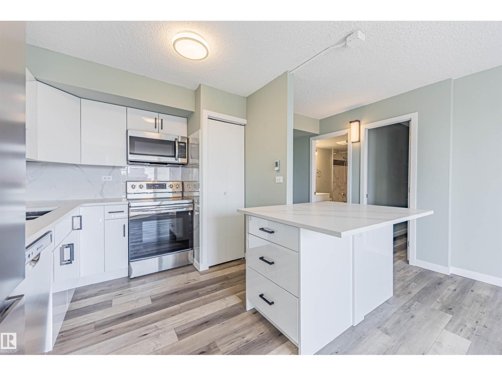 #1705 10150 117 St Nw, Edmonton, Alberta  T5K 2J2 - Photo 3 - E4459059