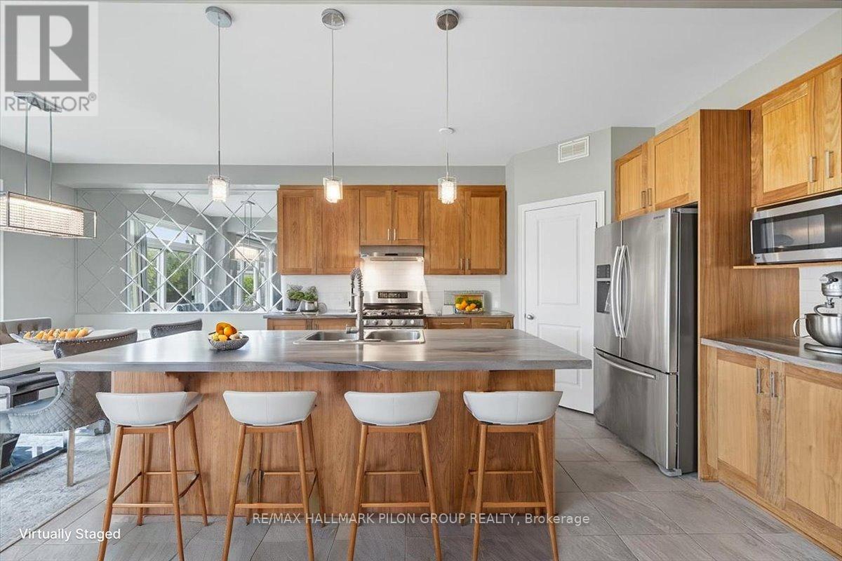 502 Strasbourg Street, Ottawa, Ontario  K4A 0M7 - Photo 4 - X12399253